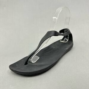 Crocs Sexi flip flop t-strap comfort sandal in black women's size 8